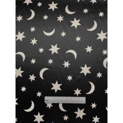 Tela de raso negro estampado estrellas