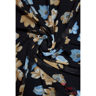 GASA ESTAMPADO FLORES CON FONDO MARRÓN