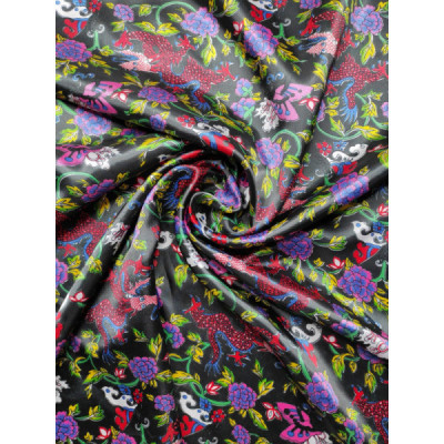 Tela de raso estampado asiático